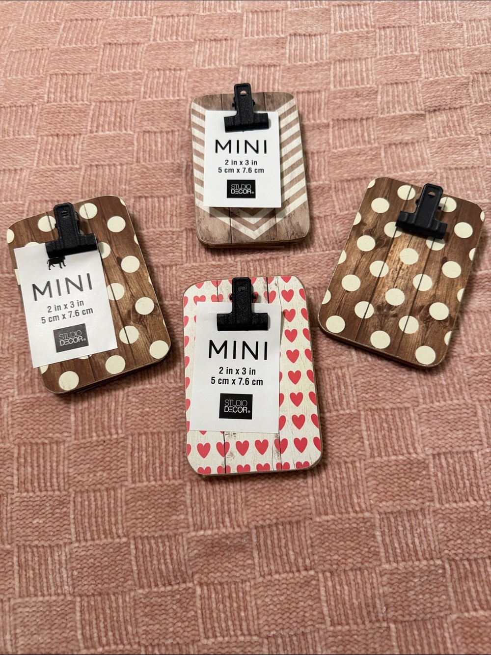 Studio Decor Mini Polka Dot Wood Photo Clip - White and Brown set of 4 . 2x3